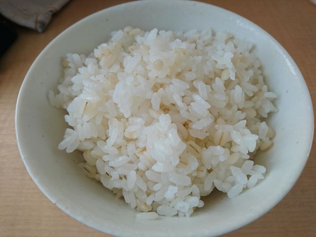 白もち麦（キラリモチ）炊き上がり ぷちぷち食感